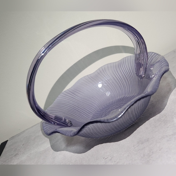 🌟 Laslo Mikasa Japana Vintage Lavender Glass Candy Dish Bride's Basket Purple - Picture 5 of 16